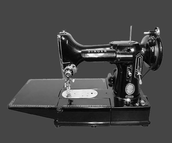 خياطات وأشياء أخرى