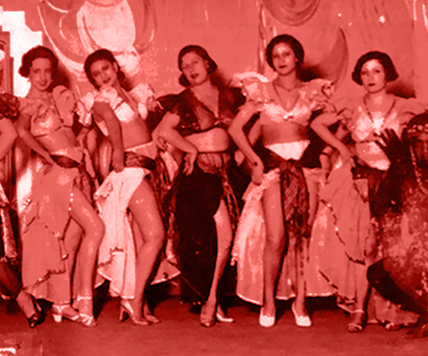 القاهرة في الليل